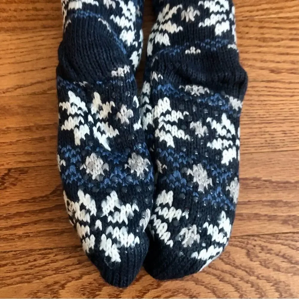 JOY Slipper Socks Grippers Navy Blue Faux Shearling Lining Women’s Size 4-10 NWT